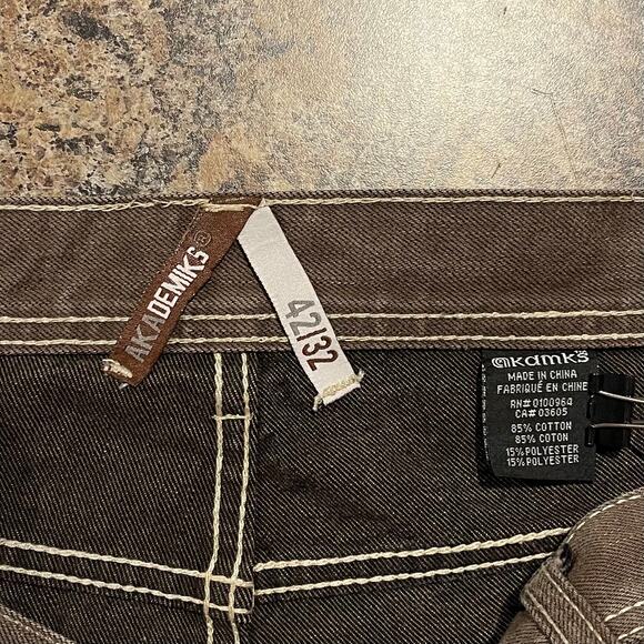 Akademiks Mens Jeans Straight Leg Streetwear Minimalist Classic Brown Size 42x32 - Picture 2 of 6